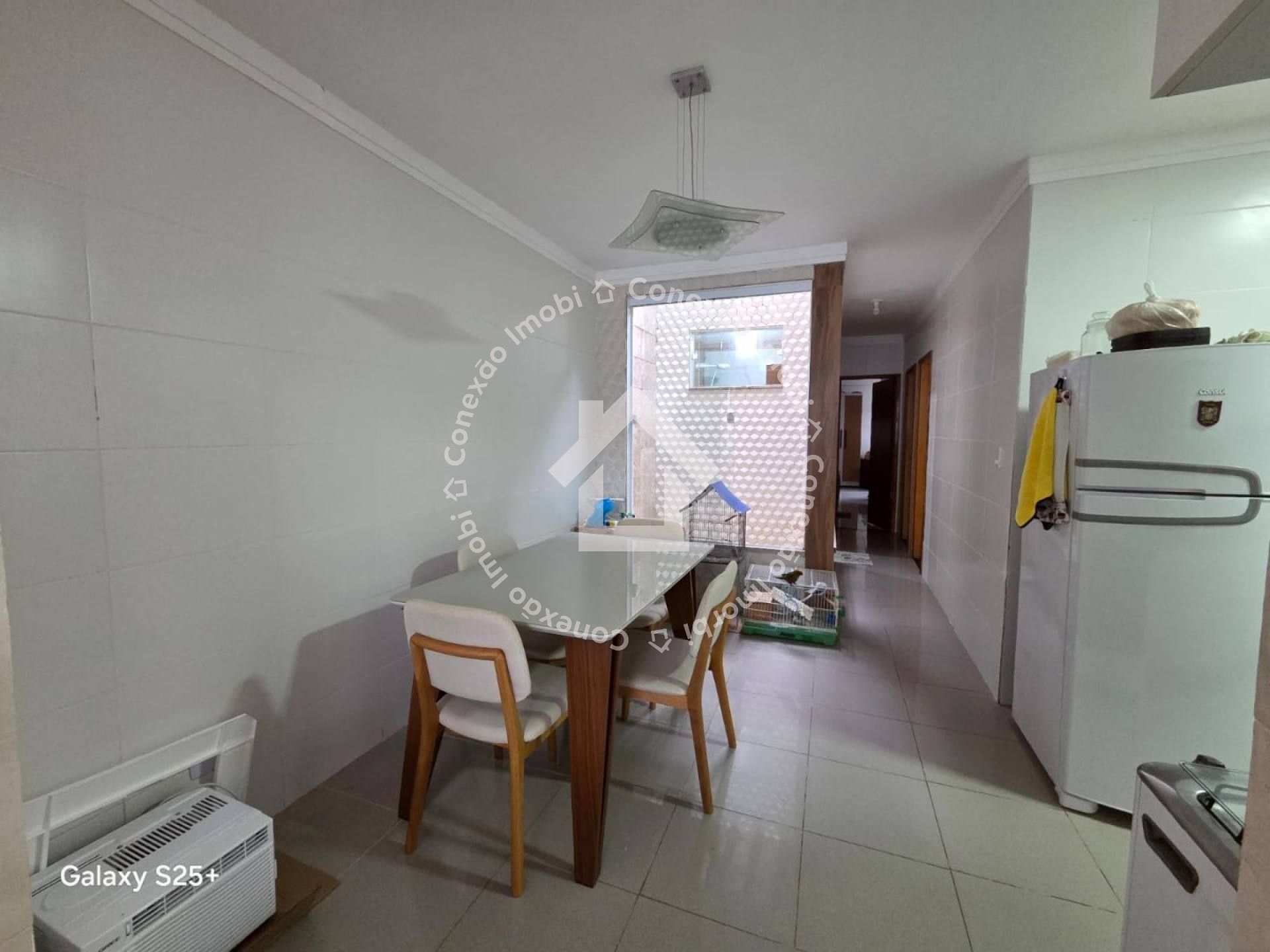 Casa à venda no CONDOMÍNIO CORONEL HÉLIO SILVA - Bairro Santos Dumont | 3 quartos, 1 suíte