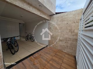 Casa à venda no CONDOMÍNIO CORONEL HÉLIO SILVA - Bairro Santos Dumont | 3 quartos, 1 suíte
