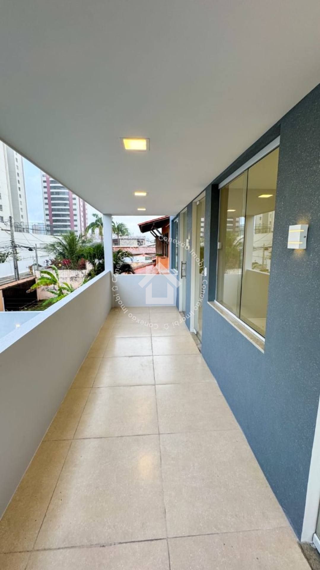 Casa Alto Padrão no Atalaia – Conforto, Lazer e Excelente Localização