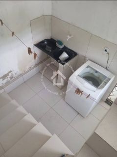Casa com ponto comercial à Venda no Albano Franco com Piscina Privativa e Viveiro