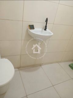 Casa com ponto comercial à Venda no Albano Franco com Piscina Privativa e Viveiro