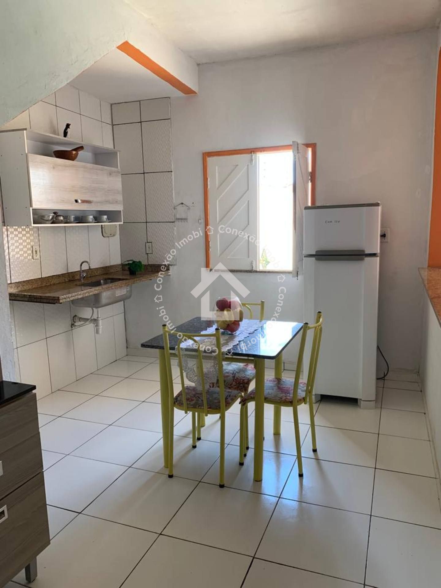 Oportunidade na Atalaia Nova – Casa com Lazer Completo e 3 Quartos