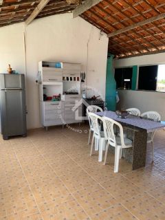 Oportunidade na Atalaia Nova – Casa com Lazer Completo e 3 Quartos
