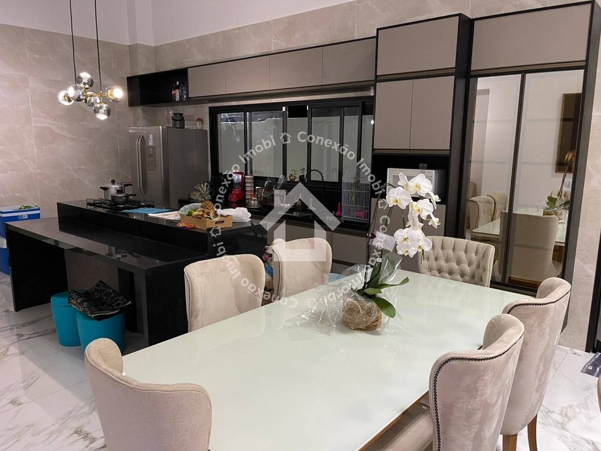 Casa à venda no Robalo | 3 Quartos e Piscina