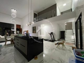 Casa à venda no Robalo | 3 Quartos e Piscina