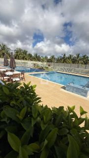 Casa com piscina à venda no CONDOMÍNIO SOL E PRAIA | Pé na areia com 3 quartos