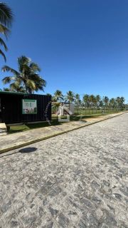 Casa com piscina à venda no CONDOMÍNIO SOL E PRAIA | Pé na areia com 3 quartos