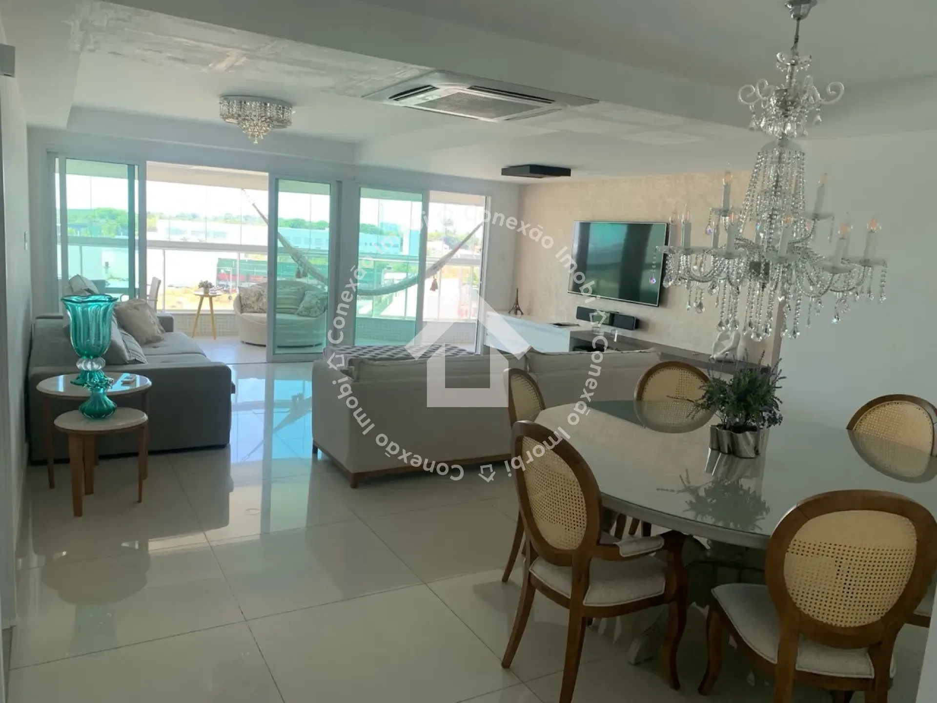 Apartamento à venda no MANSÃO JARDIM RESIDENCE - Bairro Jardins | 4 Quartos, 3 Suítes