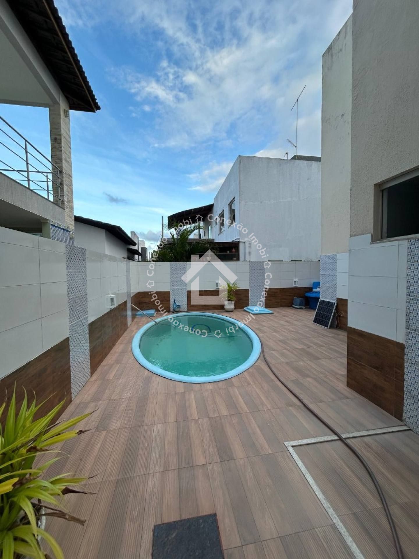 Casa à venda no CONDOMÍNIO FRAGATTA - 4 Quartos, 2 Suítes