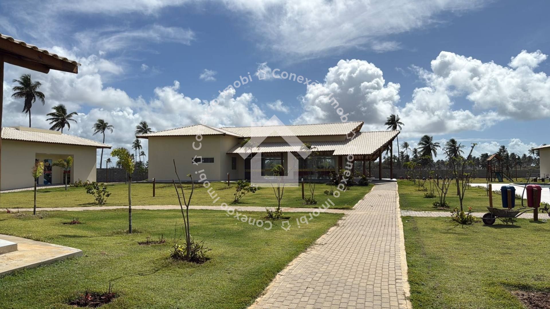 Lote à venda no CONDOMÍNIO MARES MALUÍ | 200 m²