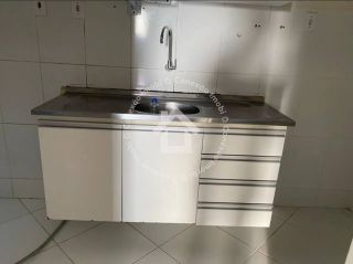 Vendo apartamento no CONDOMÍNIO VILA POESIA - Bairro Industrial | 3 Quartos, 1 suíte