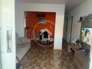 Casa à venda no Bairro Aruana | 2 Quartos, 1 Suíte