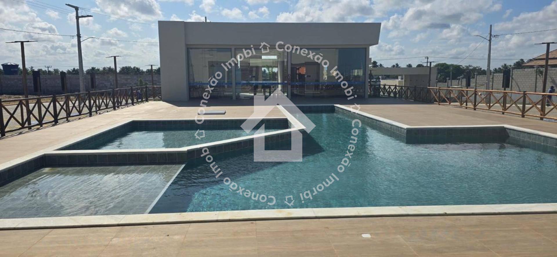 Lote à venda no CONDOMÍNIO SUNSET BEACH RESIDENCE -  Barra dos Coqueiros | Pé na areia e Área Gourmet