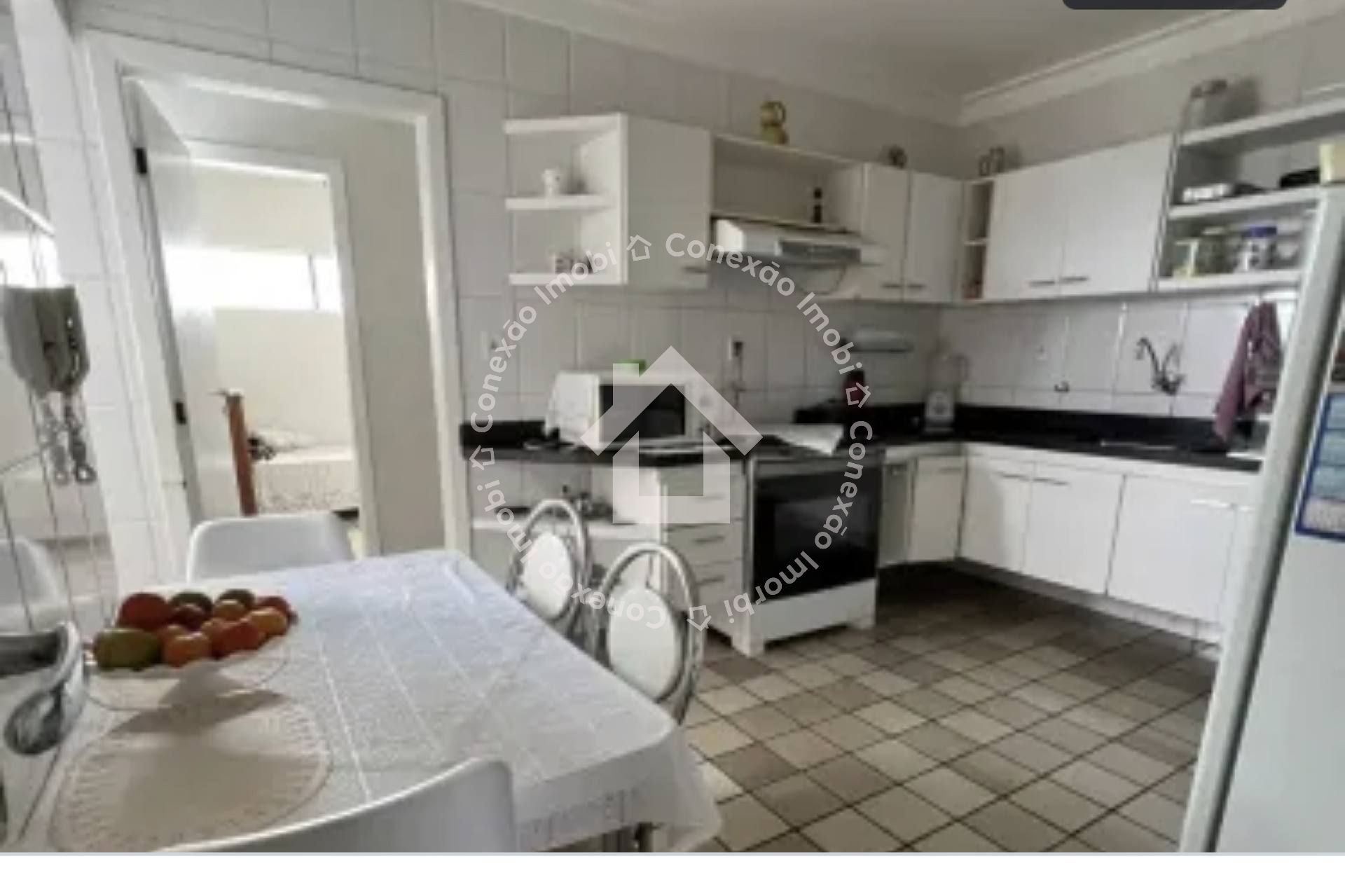 Apartamento à venda na MANSÃO JORGE AMADO | 4 Quartos, 2 Suítes