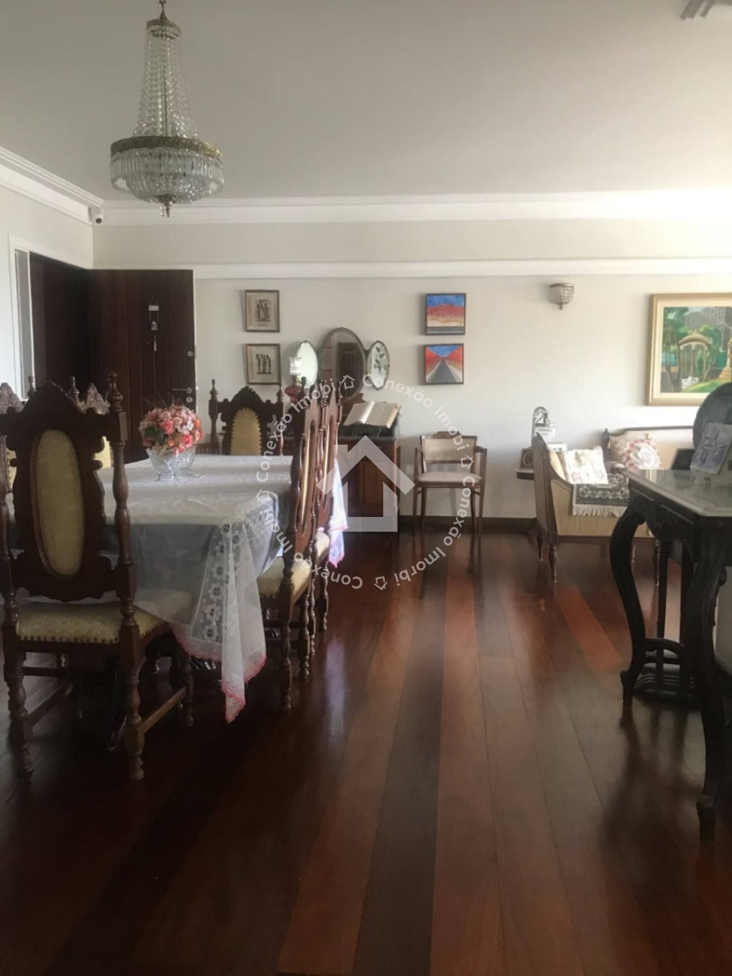 Apartamento à venda na MANSÃO JORGE AMADO | 4 Quartos, 2 Suítes