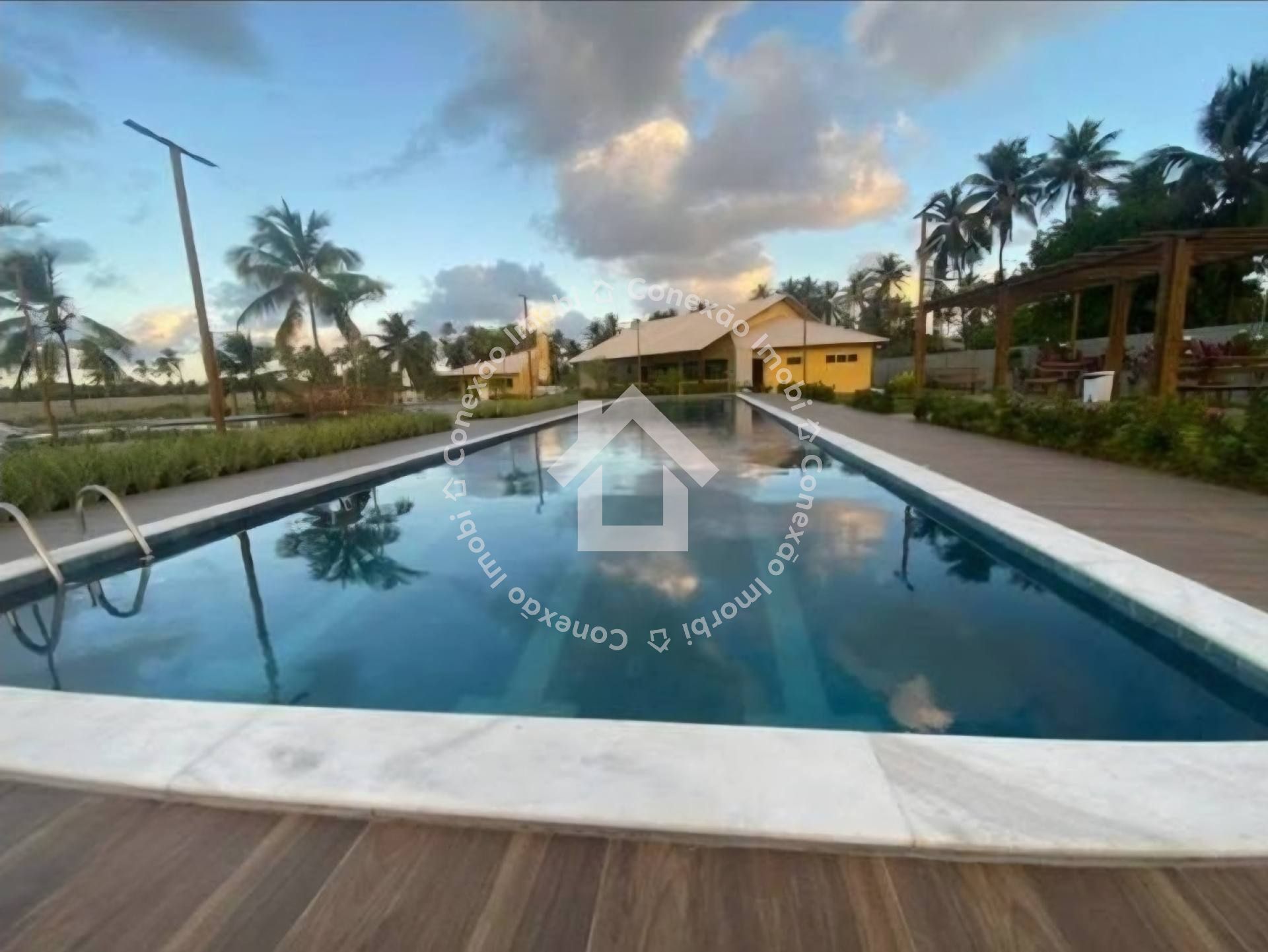 Casa à venda no CONDOMÍNIO MALUÍ RESIDENCE - Barra Dos Coqueiros | 03 quartos, 01 suíte