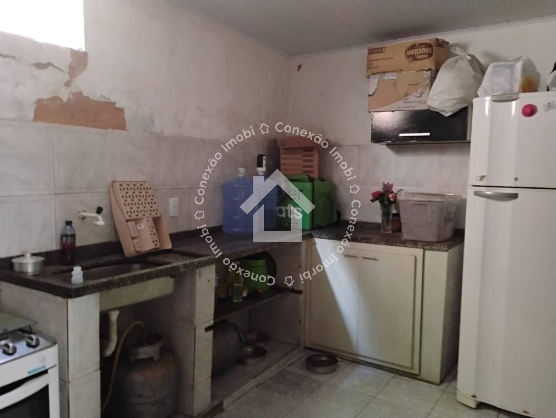 Casa à venda no 18 do forte | 4 Quartos, 2 banheiros