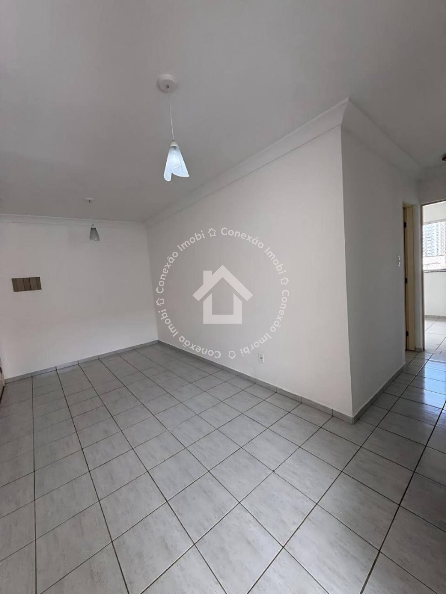 Apartamento à venda no CONDOMÍNIO ELIUDE CESAR - Farolândia | 3 quartos