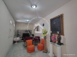 Casa ampla à venda no Conjunto Dom Pedro I | 4 Quartos, 1 Suíte