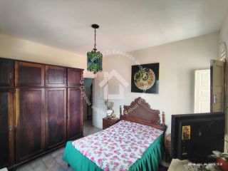 Casa ampla à venda no Conjunto Dom Pedro I | 4 Quartos, 1 Suíte