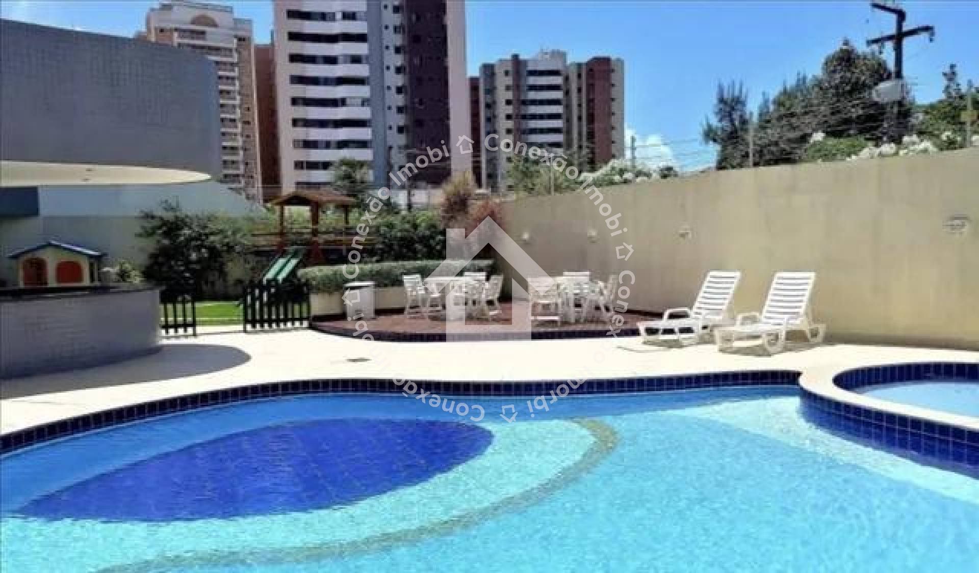 Apartamento à venda no CONDOMÍNIO OSCAR NIEMEYER - Grageru | 4 Quartos, 2 Suítes
