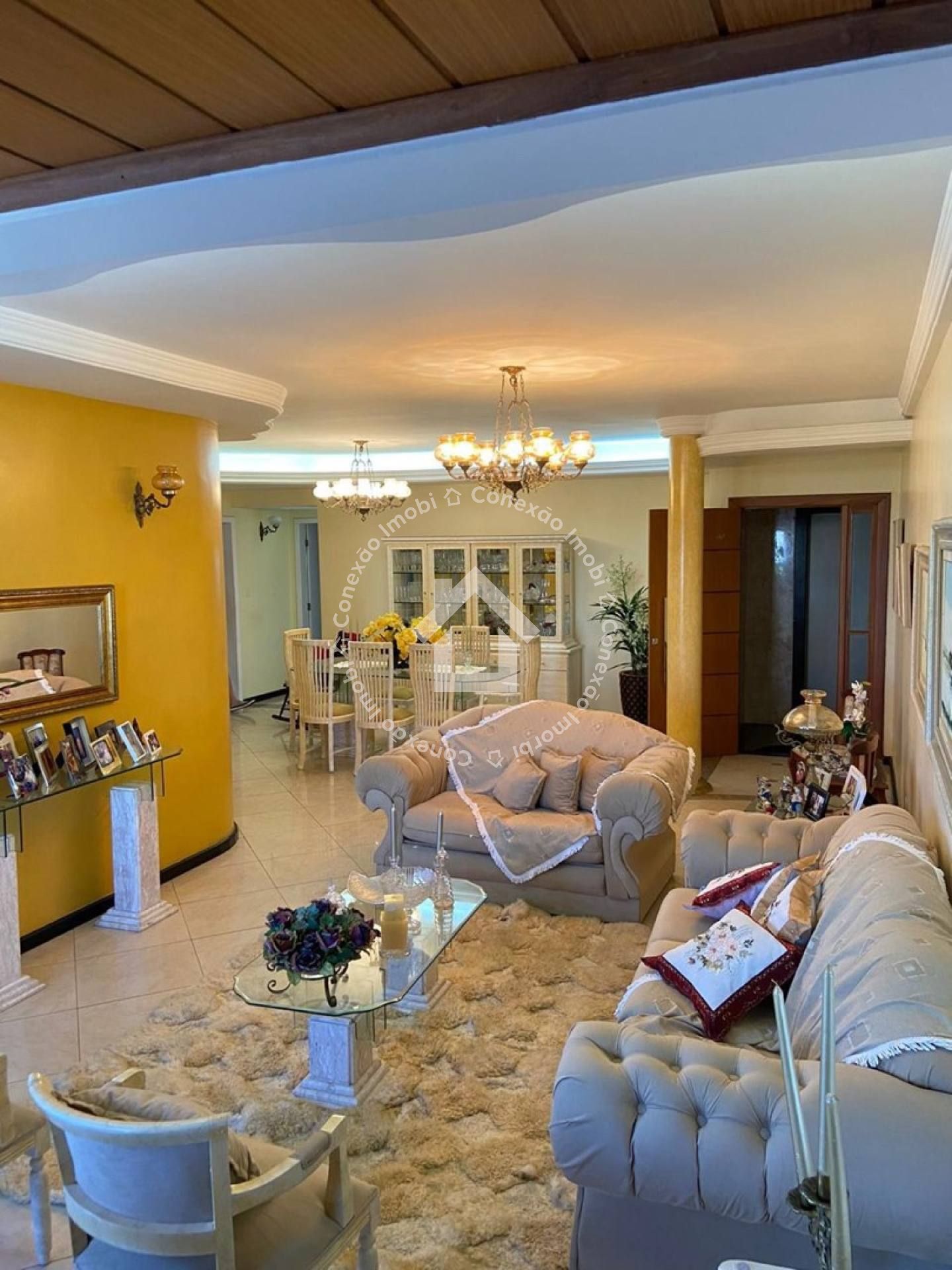 Apartamento à venda no CONDOMÍNIO OSCAR NIEMEYER - Grageru | 4 Quartos, 2 Suítes