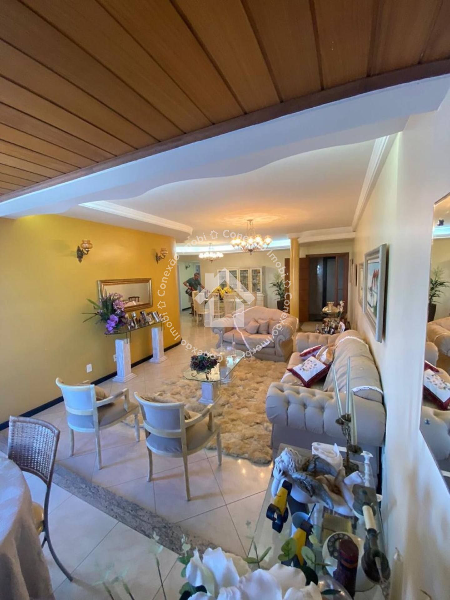 Apartamento à venda no CONDOMÍNIO OSCAR NIEMEYER - Grageru | 4 Quartos, 2 Suítes