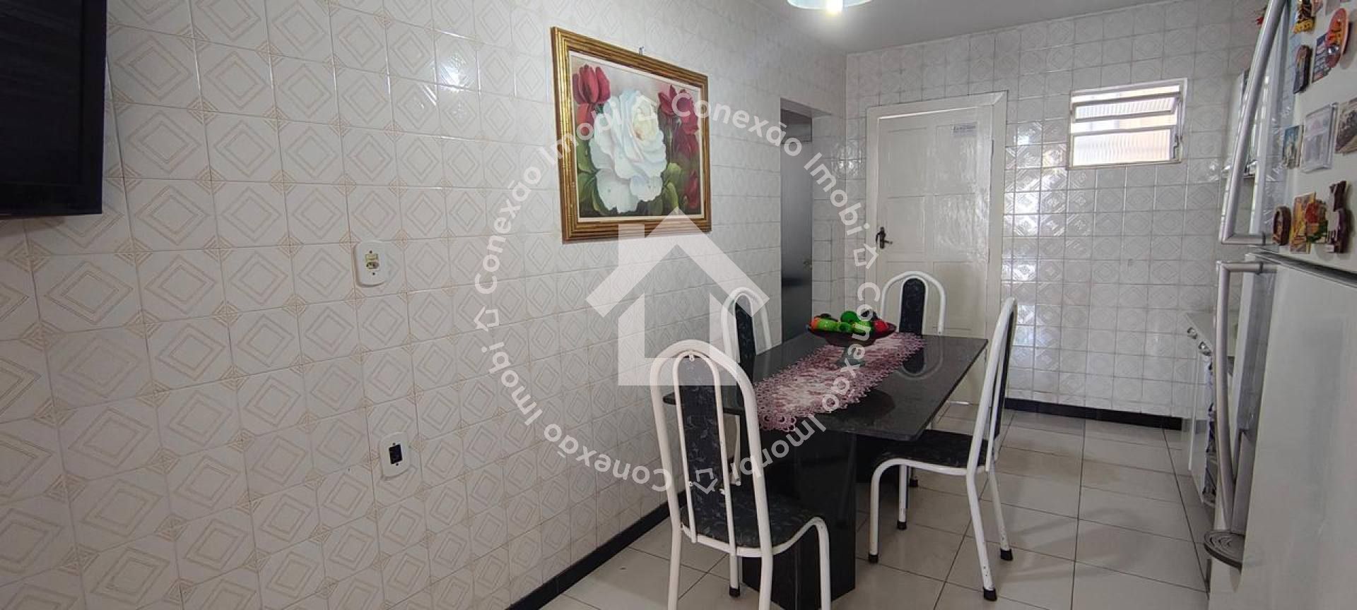 Casa à venda no Conjunto Sol Nascente no Bairro Jabotiana em Aracaju com 5 Quartos e 3 Suítes