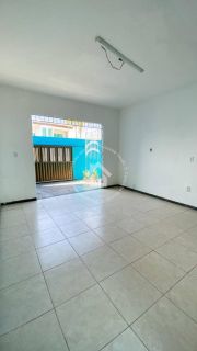 Casa à venda no Santa Lúcia - Bairro Jabotiana | 4 Quartos , 2 Suítes