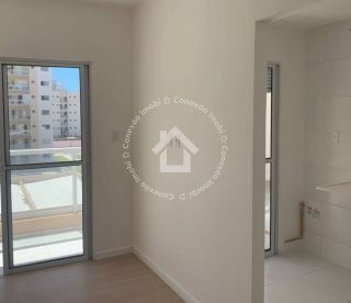 Apartamento à venda no CONDOMÍNIO JARDIM DE ARUANÃ - Bairro Aruana | 2 Quartos e Varanda Ampla
