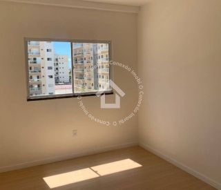 Apartamento à venda no CONDOMÍNIO JARDIM DE ARUANÃ - Bairro Aruana | 2 Quartos e Varanda Ampla