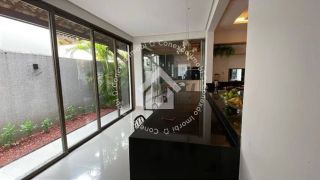 Casa  de alto padrão à venda  - Bairro aruana | 4 quartos sendo 3 suítes, 2 com closet