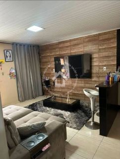 Casa à venda na Aruana | 3 quartos sendo 1 suíte