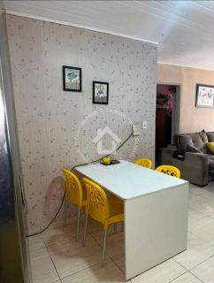 Casa à venda na Aruana | 3 quartos sendo 1 suíte