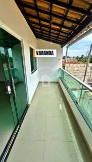 Casa com 2 pavimentos à venda a 150 m da rodovia dos náufragos | 2 quartos sendo 1 suíte