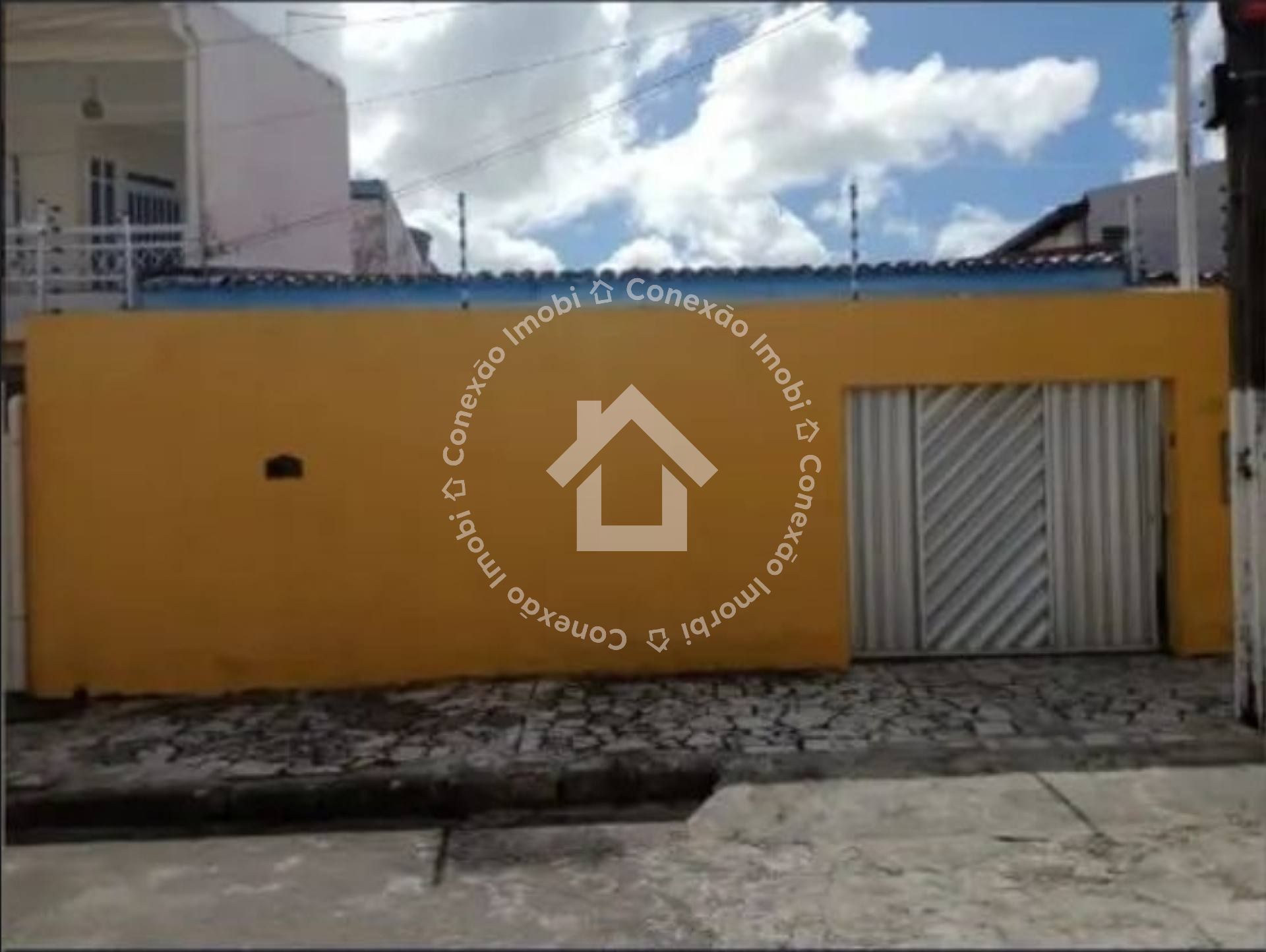 Casa à venda com 2 quartos no Orlando Dantas