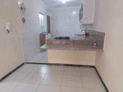 Casa à venda em via pública com 3 quartos - Bairro Atalaia