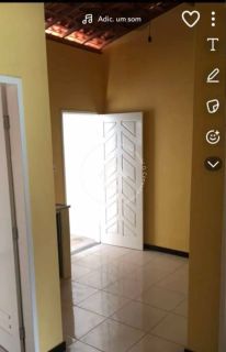 Casa em via pública à venda com 2 quartos - Bairro Dom Lúciano