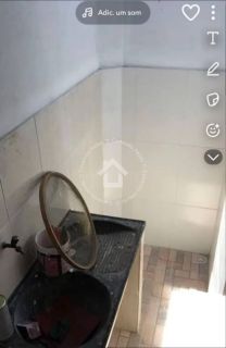 Casa em via pública à venda com 2 quartos - Bairro Dom Lúciano