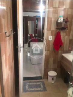 Casa à venda com 3 quartos sendo 1 suíte no bairro Aeroporto