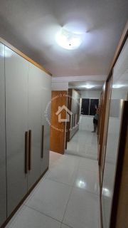 Apartamento à venda no CONDOMÍNIO VIVENDAS DO RIO com 3 quartos todo reformado no Orlando Dantas