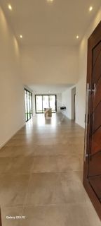 Casa à venda no Condomínio Sol e Praia  | 3 Quartos e 1 Suíte