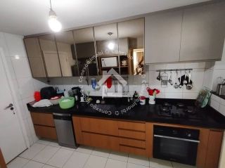 Apartamento à venda no condomínio Vista do Atlântico com 3 quartos no bairro Atalaia