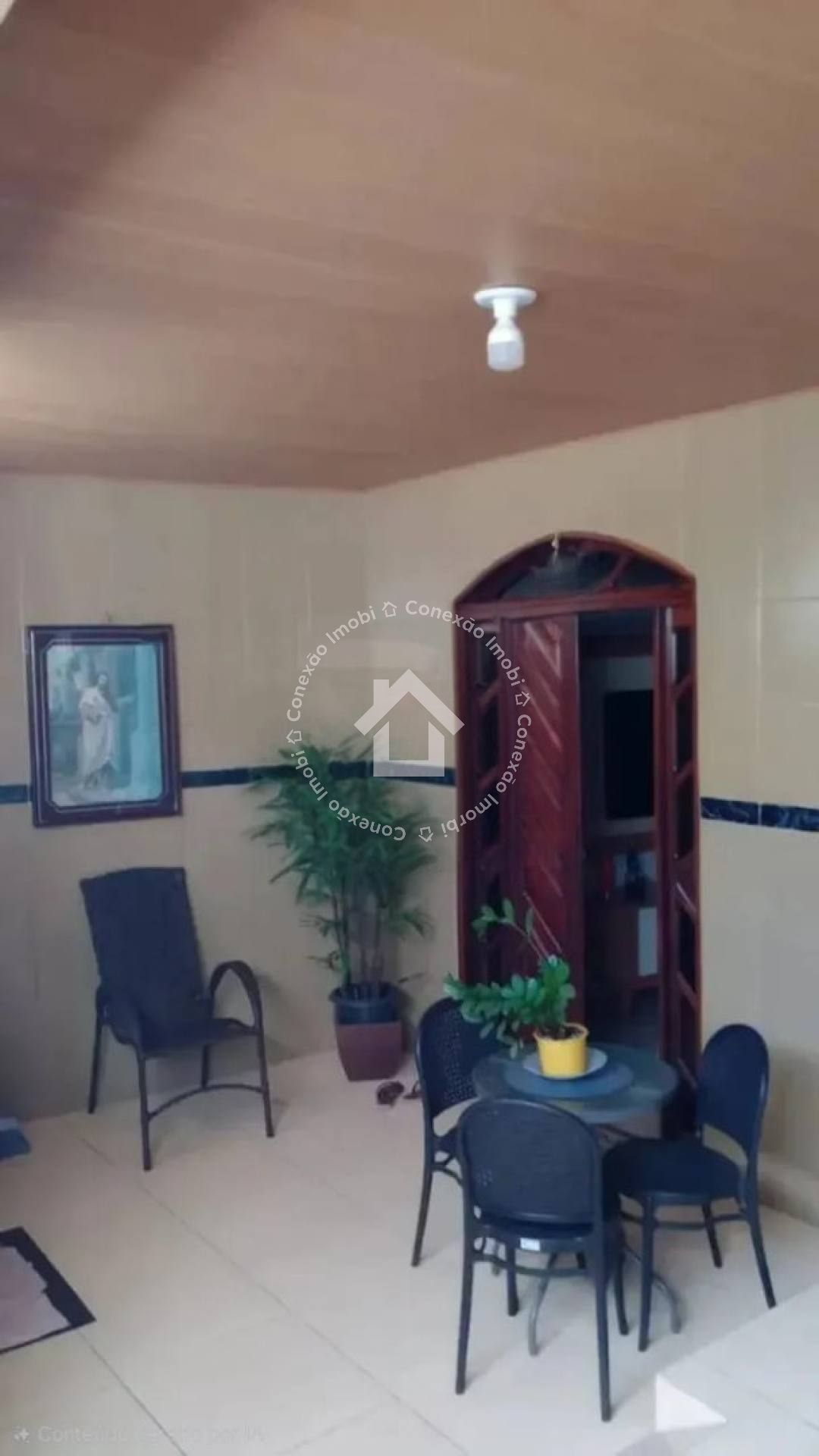 Casa a venda com 2 quartos sendo 1 suíte no bairro Dom Luciano