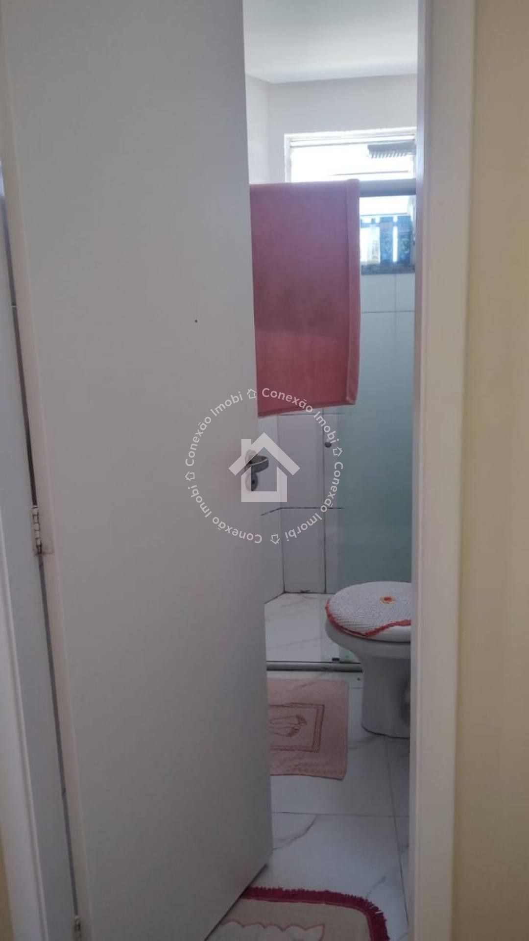 Apartamento à Venda no Condomínio Mais Viver na Avenida Euclides Figueiredo em Aracaju, com 2 quartos