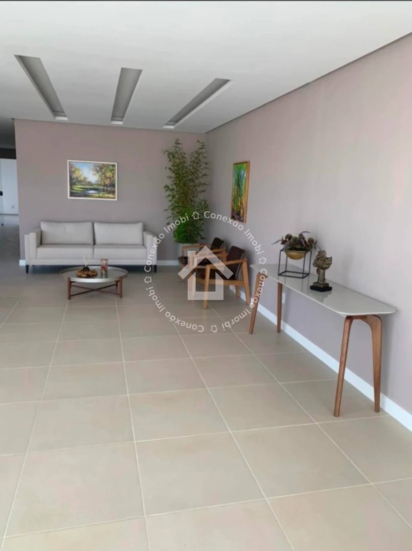 Apartamento no Condomínio Vale dos Vinhedos na Avenida Augusto Franco, com 3 quartos sendo 1 suíte