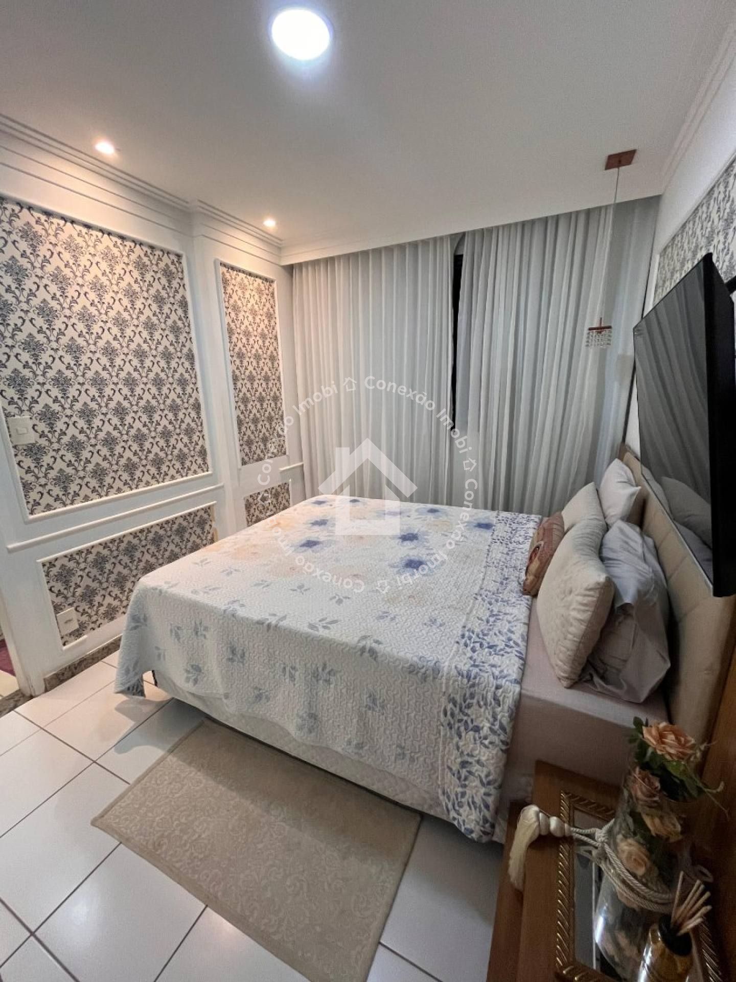 Apartamento à venda no Condomínio Luzia Residence no Bairro Luzia em Aracaju com 3 quartos e 1 suíte