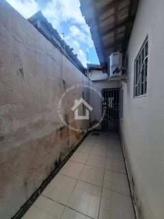 Casa à venda na Aruana | 3 Quartos, 1 Suite