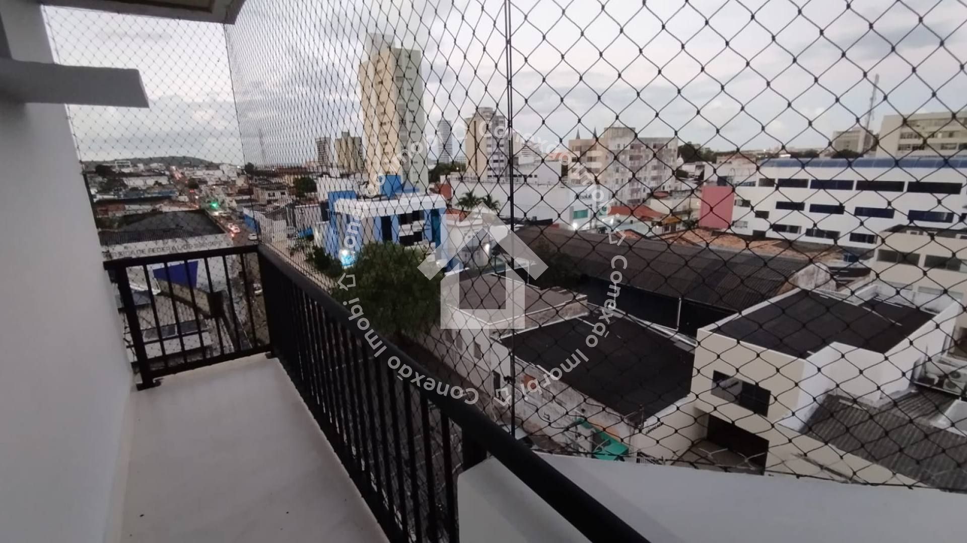 Apartamento à venda no Condomínio Mares da Grécia Centro de Aracaju com 4 Quartos, sendo 2 Suítes