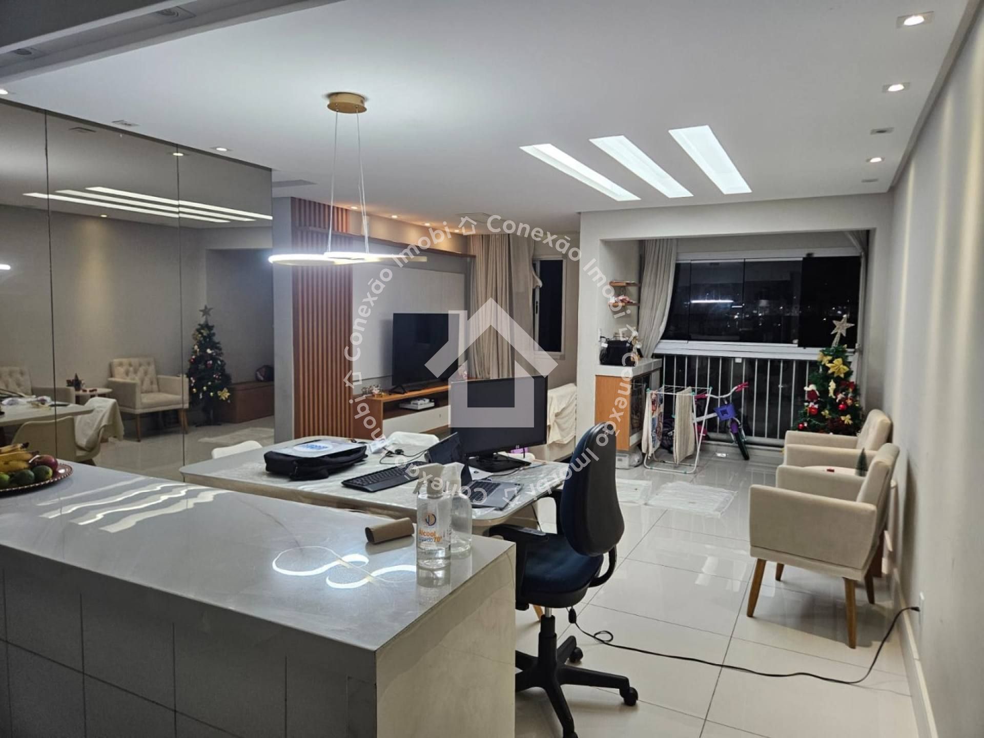 Apartamento à venda no Condomínio Villa Astúrias no Bairro Jabotiana / Santa Lúcia com 3 Quartos, 1 Suíte